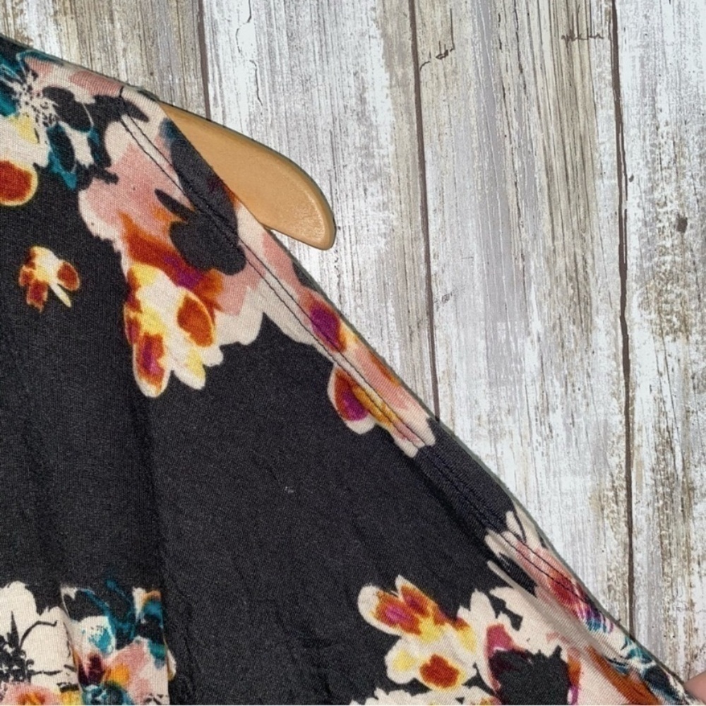 Maurices Grey Floral Open Shoulder Blouse - Picture 3 of 5